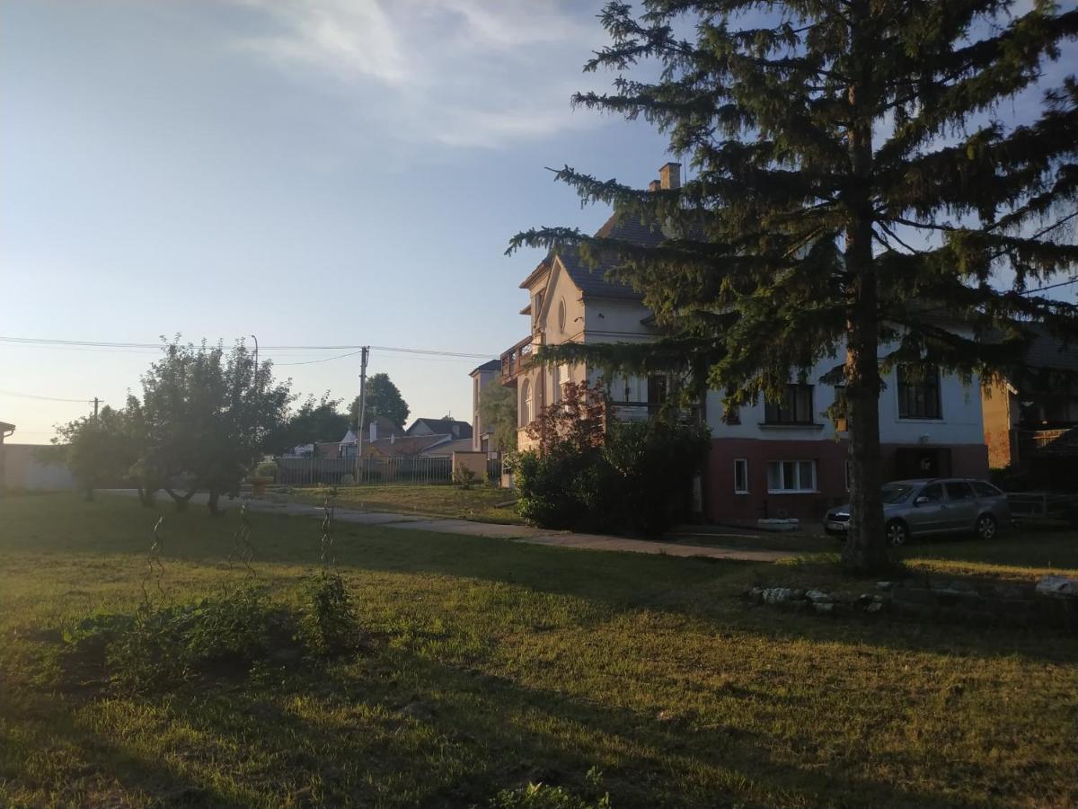 Cejc U Nas Ve Vile 게스트하우스 외부 사진